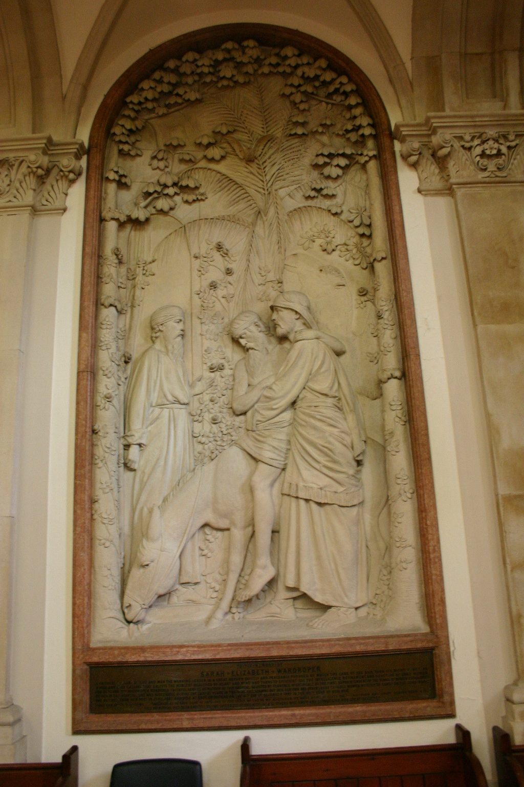Sarah Elizabeth Wardroper's memorial, St Thomas' Hospital, London - 01.JPG
